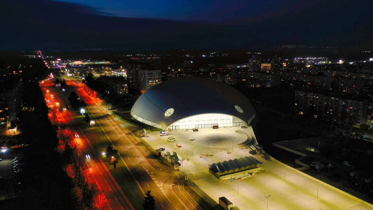 Eurovision 2027 shkon në Burgas, jo në Sofje: caktohen edhe datat e gjysmëfinaleve dhe finales
