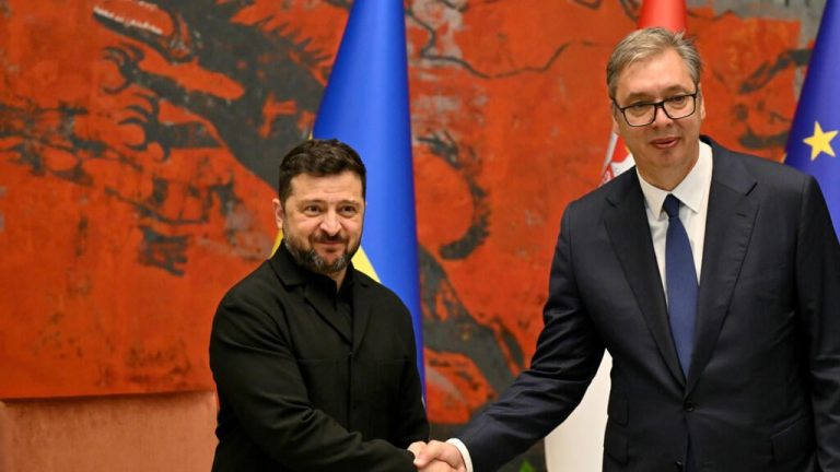 Lavrov sulmon Serbinë pas vizitës së Zelenskyt në Beograd: Financimi i Ukrainës, “i papranueshëm”