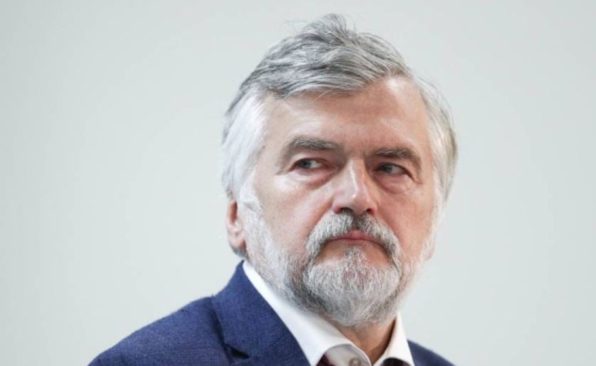 Bankieri shtetëror rus jep dorëheqjen pas kritikave për koston e luftës me Perëndimin