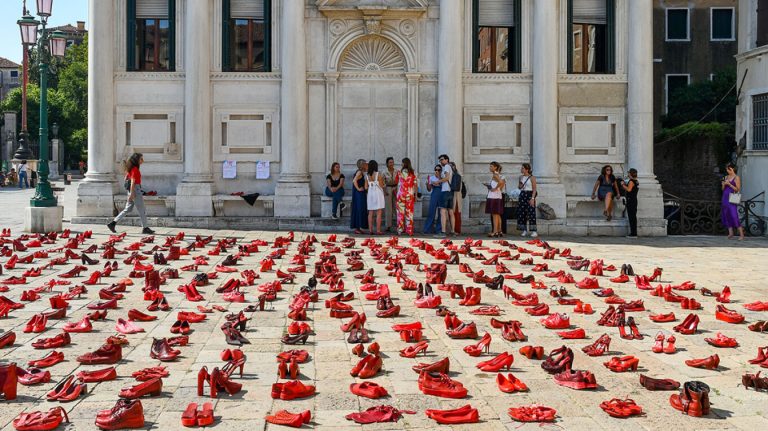Italia tronditet nga vala e femicideve: 6 gra të vrara në pak ditë, shtohen pyetjet për institucionet