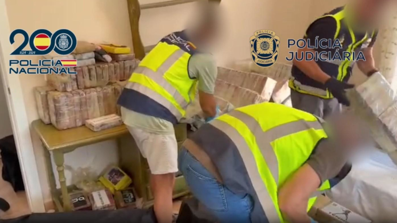 Mbi 3.3 ton kokainë të sekuestruara në Spanjë e Portugali, tre të arrestuar