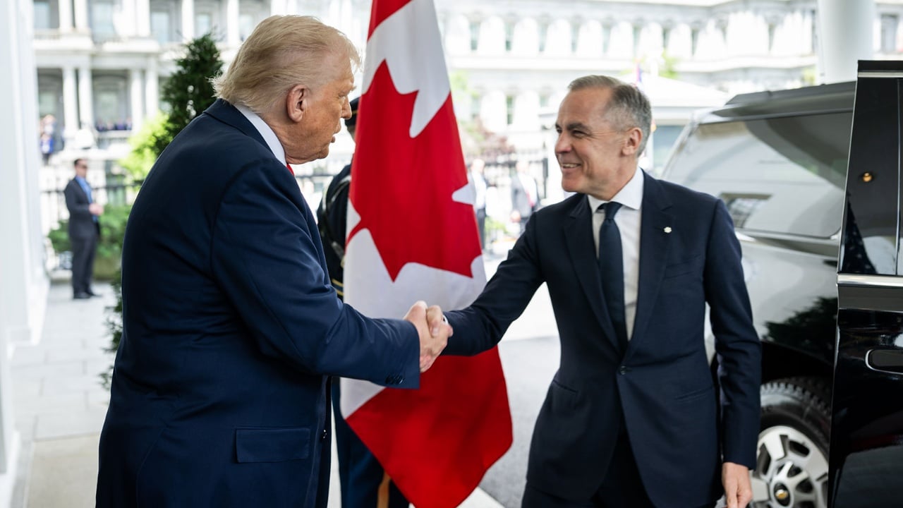 Trump pezullon për 3 ditë tarifat 50% ndaj Kanadasë, në lojë 20 miliardë dollarë importe
