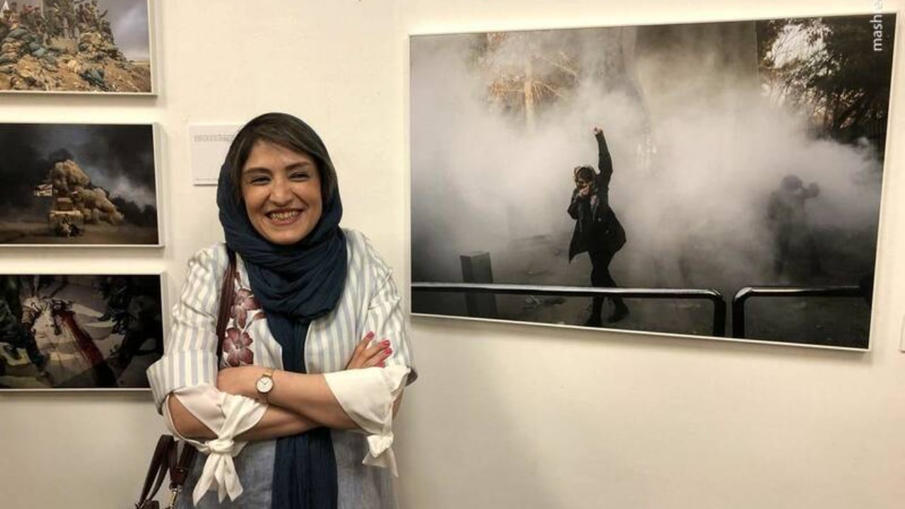 “Mos më harroni”, fotoreporterja iraniane dënohet me 15 vite burg pas raportimeve për protestat