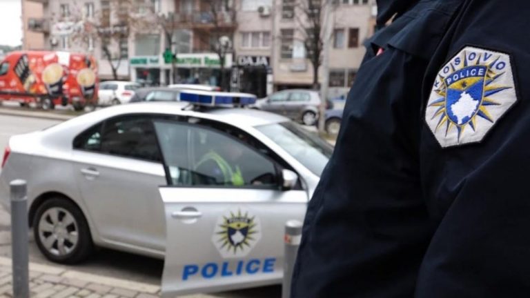 Malishevë, një grua humb jetën pas të shtënave në banesë, bashkëshorti mbetet i plagosur