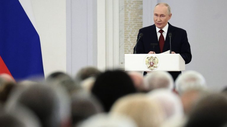 Putin shtrëngon kontrollin mbi bizneset pas sulmeve me dronë në Rusi