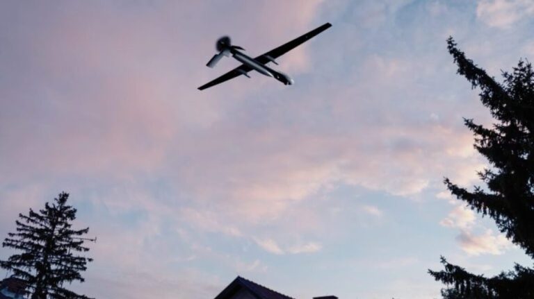 Sulme me dronë në Sevastopol dhe Belgorod, raportohen të vrarë dhe të plagosur