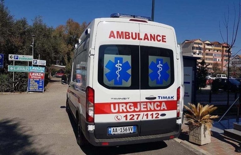 Aksident me vdekje në Mirditë, makina bie në greminë në Kurbnesh: 1 viktimë, 2 të plagosur
