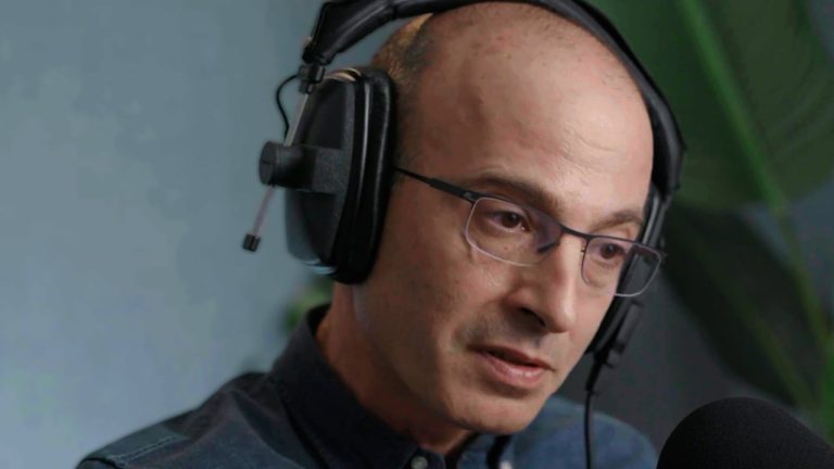 Rama ndan videon e Hararit për algoritmet: rrjetet sociale ushqehen me frikë e urrejtje