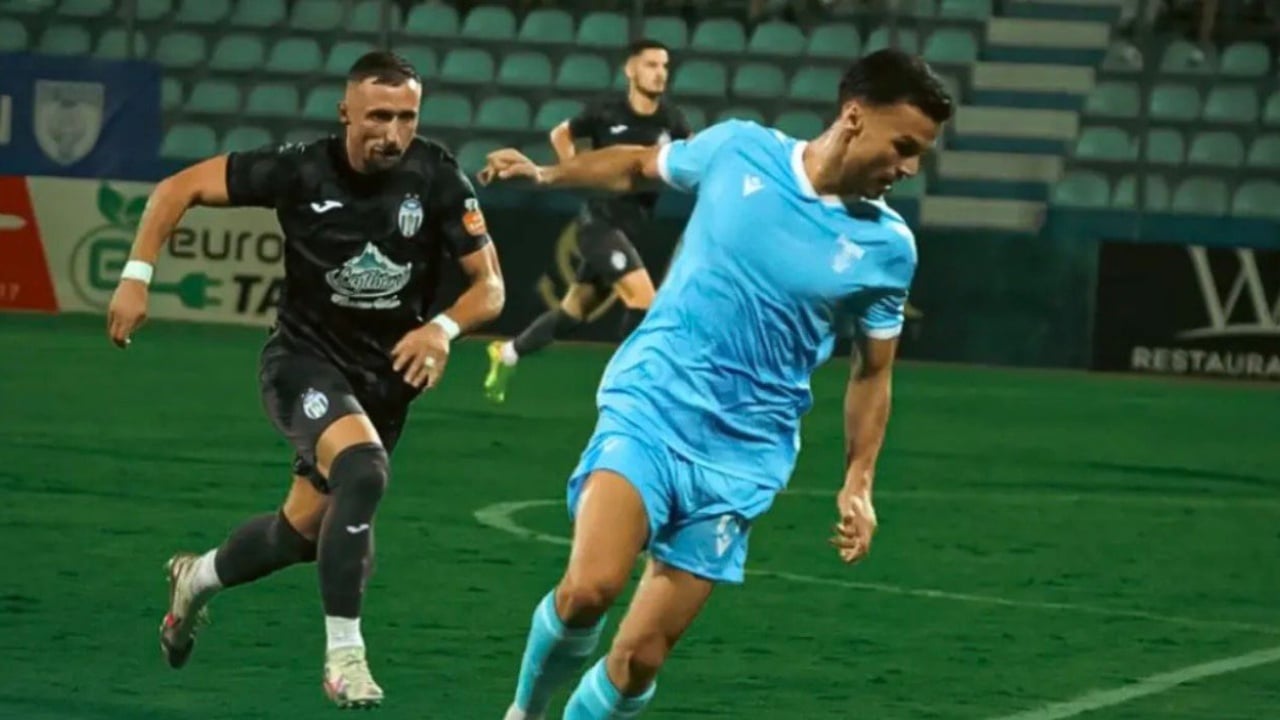 Teuta përmbys Tiranën 3-1 në Durrës, bardheblutë e nisin kampionatin në krizë