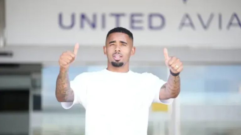 Gabriel Jesus zbarkon në Barcelonë, katalanasit drejt firmës pas testeve mjekësore