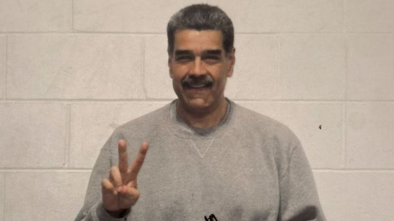 Nicolas Maduro publikon foto nga burgu në Nju Jork, shfaqet i dobësuar pas muajsh në paraburgim