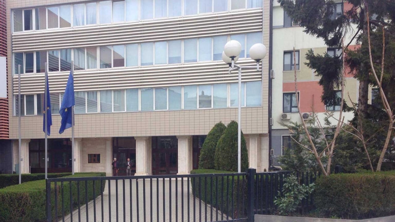 Presidenti i Kosovës, negociata pa transparencë: Kurti-Abdixhiku ende pa garanci për votat