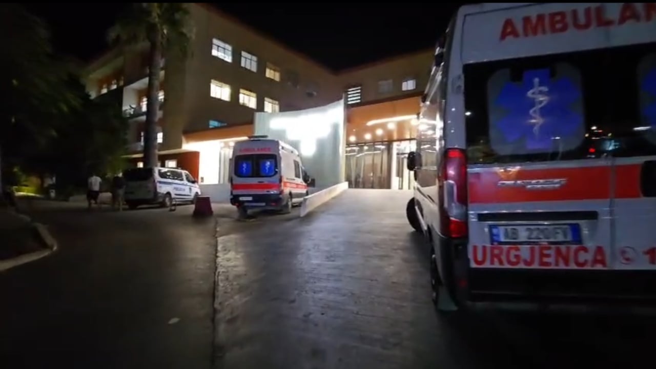 Kamëz, 27-vjeçari vdes pasi prek linjën e tensionit të lartë teksa punonte mbi banesë