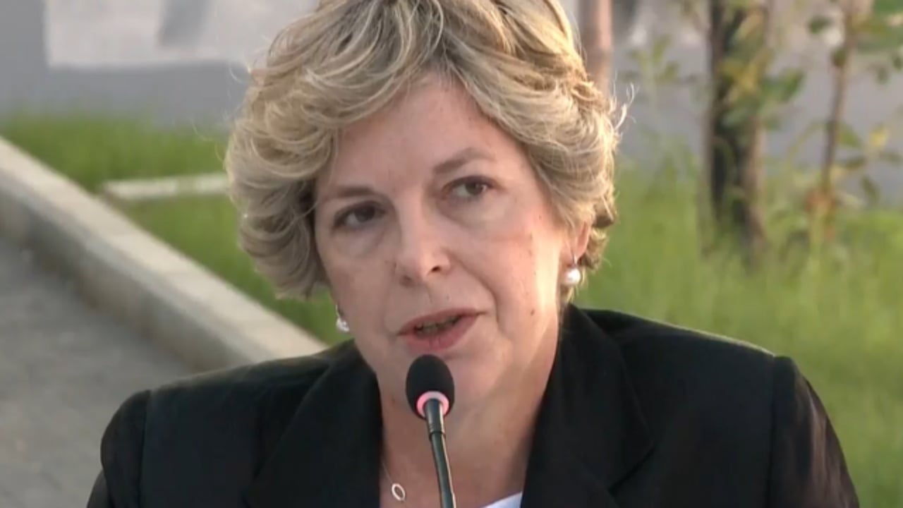 Evis Sala jep dorëheqjen pas një viti si ministre e Shëndetësisë, çfarë dihet deri tani