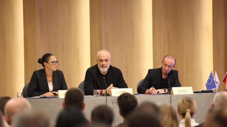 Rama ndryshon rregullat e inspektimeve: pa kontrolle surprizë, gjoba vetëm në fund
