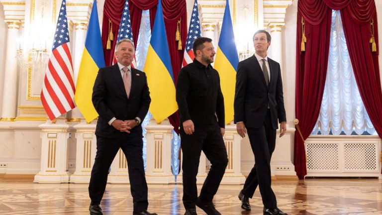 Bisedimet në Kiev, Zelensky pranon se lufta mund të zgjasë edhe gjatë dimrit