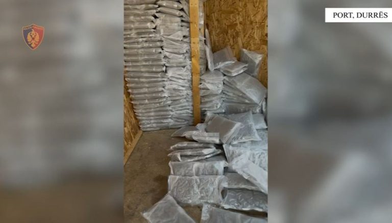 Durrës, bllokohen 107.7 kg kanabis “Gelato” nga Kanadaja, vlera rreth 1.2 mln euro