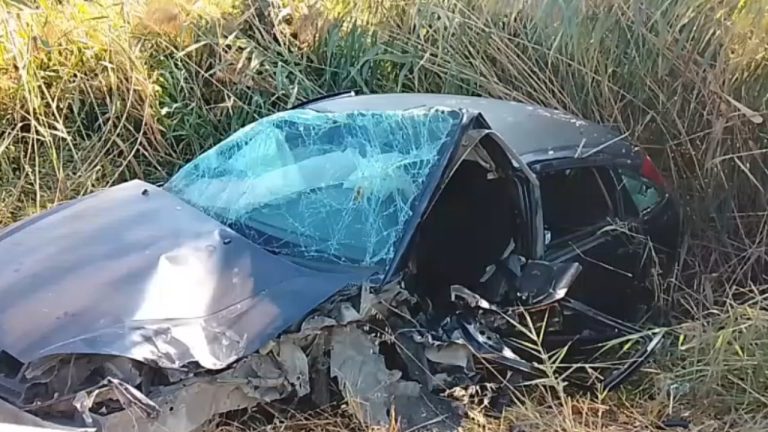 Aksident i rëndë në aksin Berat-Lushnjë, tre makina përplasen; dy të plagosur rëndë