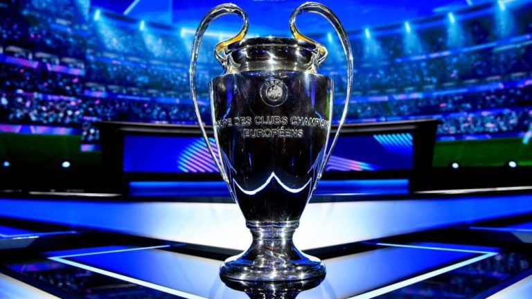 Champions League live: Bayern kontrollon ritmin, United shpërthen me gola në “Old Trafford”