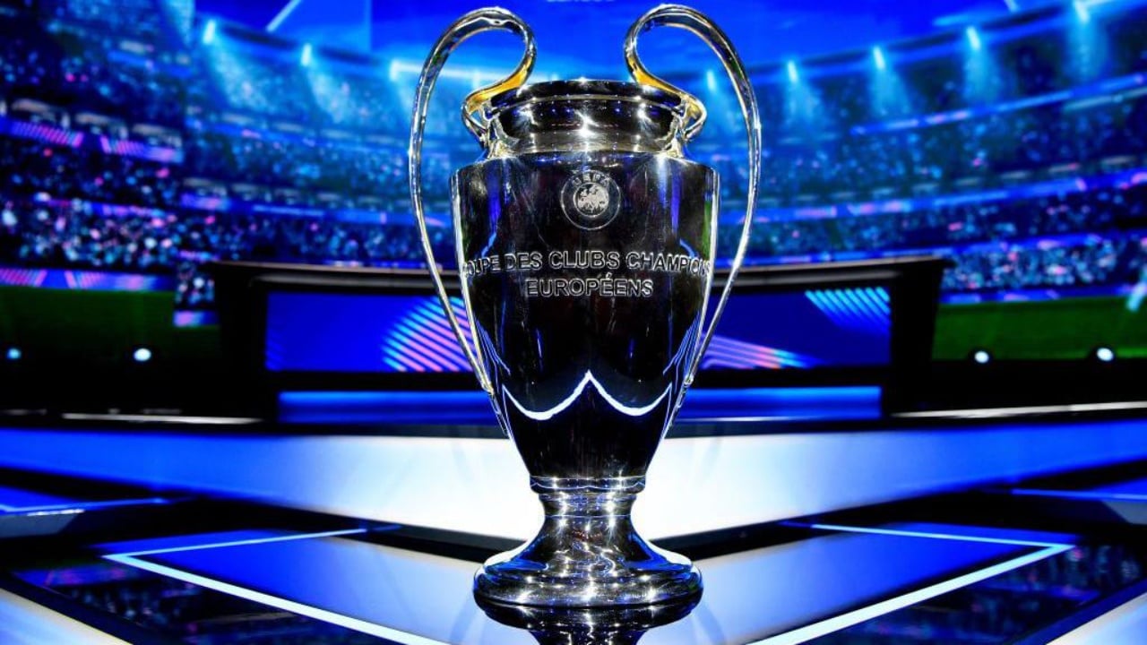 Champions League live: Bayern kontrollon ritmin, United shpërthen me gola në “Old Trafford”