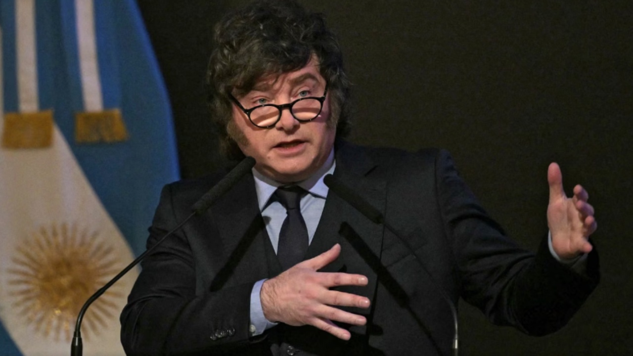 Tensione për Falklandet, Javier Milei anulon vizitën në Britani mes përplasjes për naftën