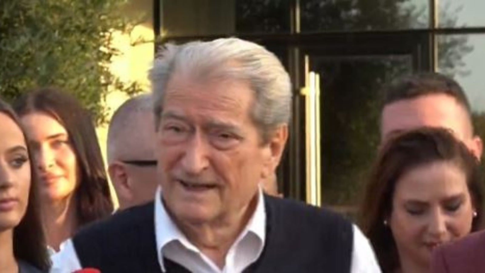 Berisha kthehet nga SHBA: e quan “udhëtim ripërtëritjeje” dhe vë theksin te diaspora