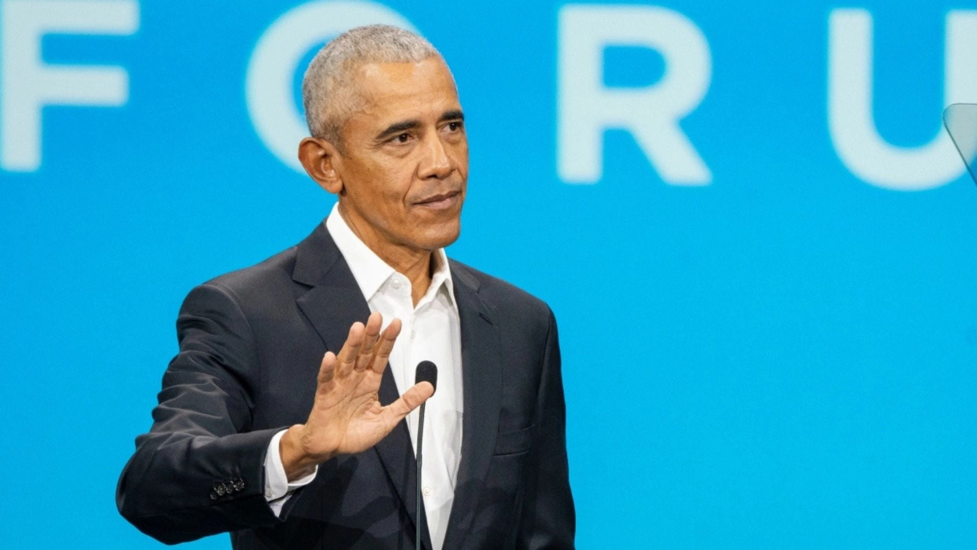 Obama ngre alarmin për inteligjencën artificiale: rrezik nëse lihet në duar private