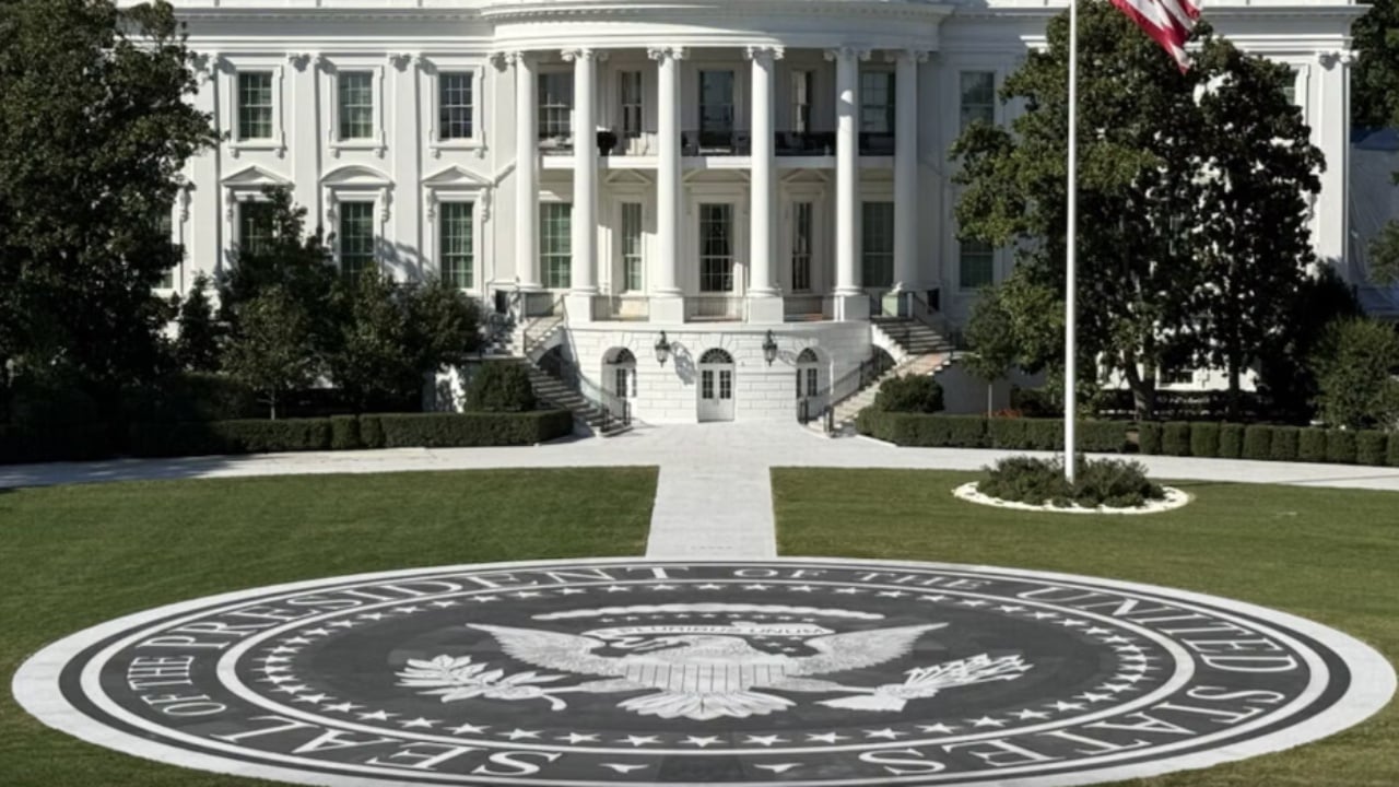 Trump publikon heliportin e ri në Shtëpinë e Bardhë, mes vetëlavdërimit dhe polemikave