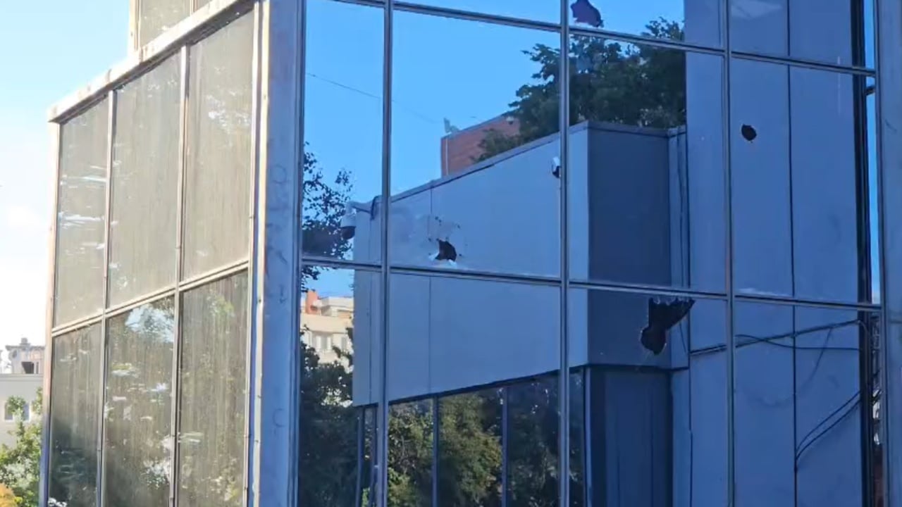 Vendimi i Hagës për ish-liderët e UÇK-së ndez protesta në Prishtinë, një i arrestuar