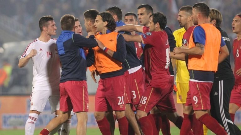 Taulant Xhaka reagon pas vendimit të Hagës: “Jo në emrin tim”, plas debati