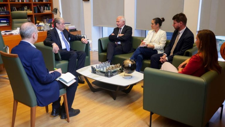 Berisha takon eurodeputetin Marco Tarquinio, ngre akuza të forta për qeverinë dhe kërkon qeveri teknike