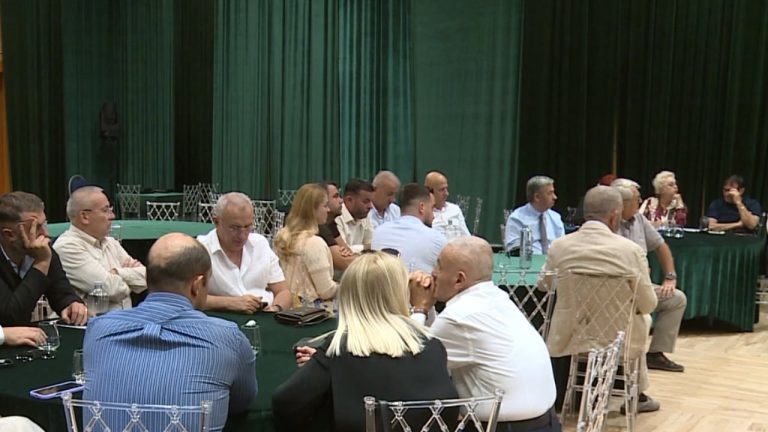 Bojkoti ndaj GJKKO-së përshkallëzohet, avokatët ndalin edhe seancat për masat e sigurisë