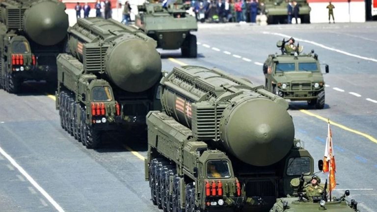 NATO përplaset me Moskën për Kaliningradin: dënon retorikën bërthamore dhe kërcënimet hibride