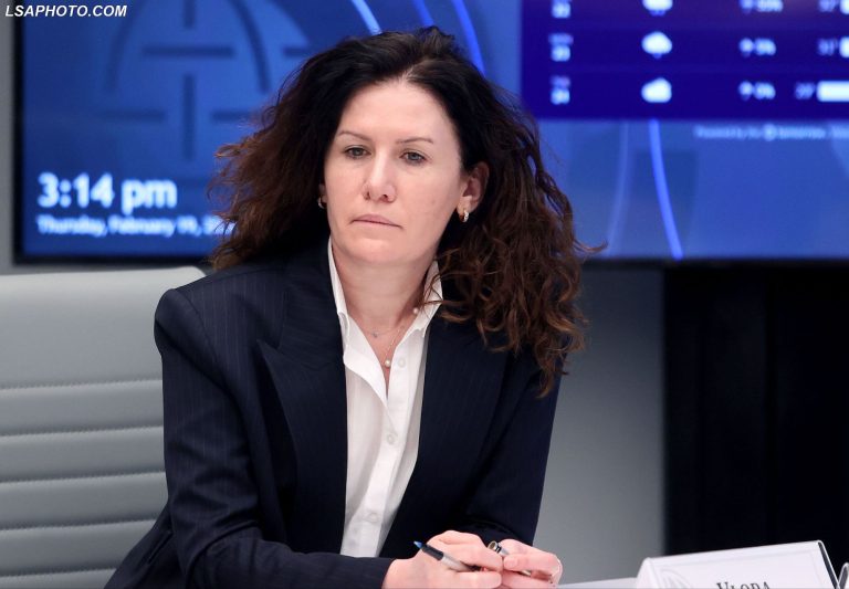 Arrest shtëpie për Vlora Hysenin, Rama njofton largimin e menjëhershëm nga kreu i SHISH
