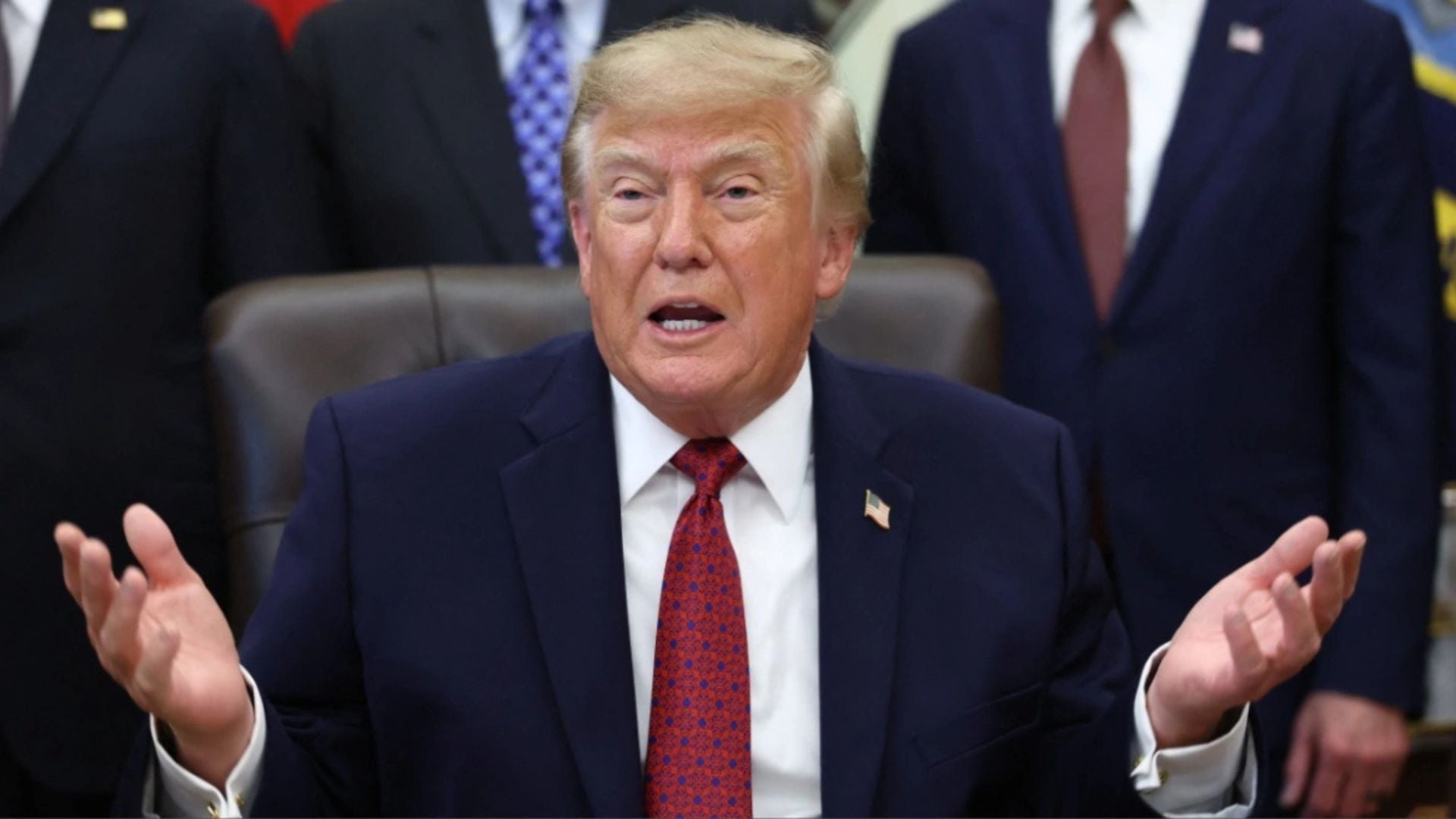 Trump ngre dyshime për sulm në avionin Dubai–Tel Aviv: bashkëpiloti nën hetim