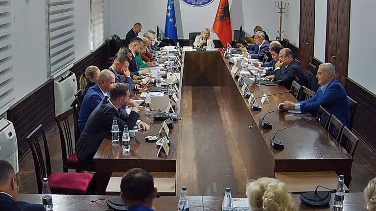 PS tërhiqet nga imuniteti për guvernatorin, nisma e re lë jashtë mbrojtjen nga arrestimi