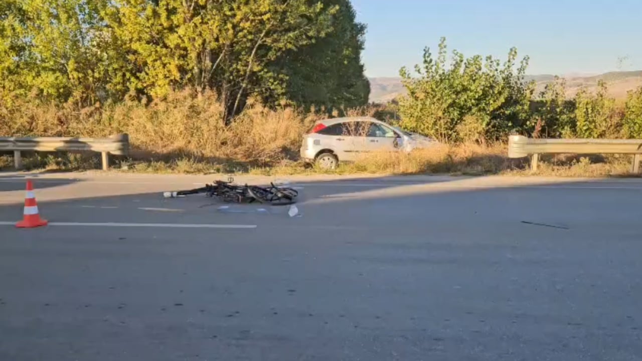 Aksident i rëndë në hyrje të Korçës, humb jetën një person; në reanimacion polici i përfshirë