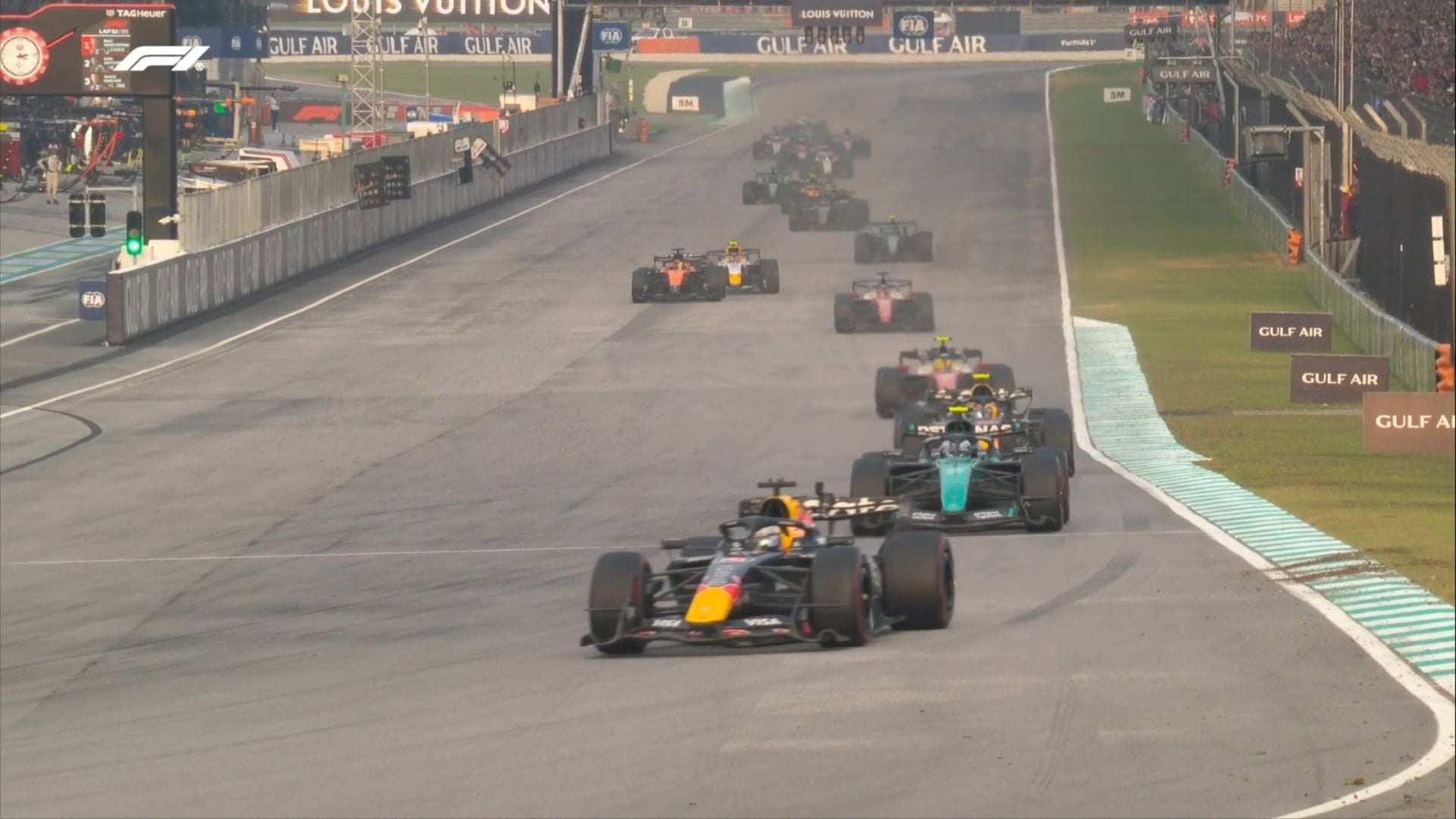 Formula 1: Verstappen fiton në Bahrein, Antonelli afrohet me titullin pas dështimit të Russell