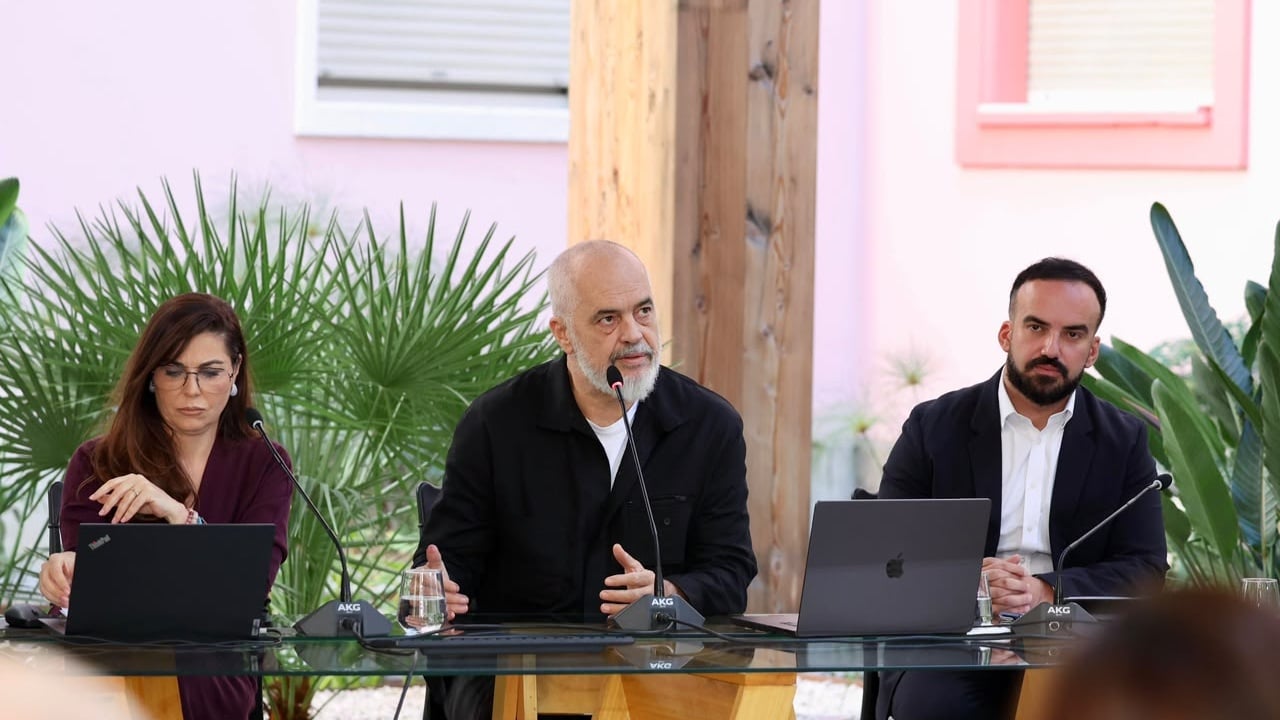 Rama premton “transparencë totale”, por e lidh me platformën e qeverisë “Pasqyra Flamingo”
