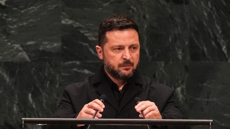 Zelensky: SHBA kërkon takim trepalësh Ukrainë-Rusi deri në fund të tetorit