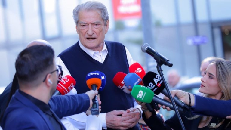 Berisha pas paraqitjes në GJKKO: SPAK nën akuzë për heshtje ndaj ligjit të ri