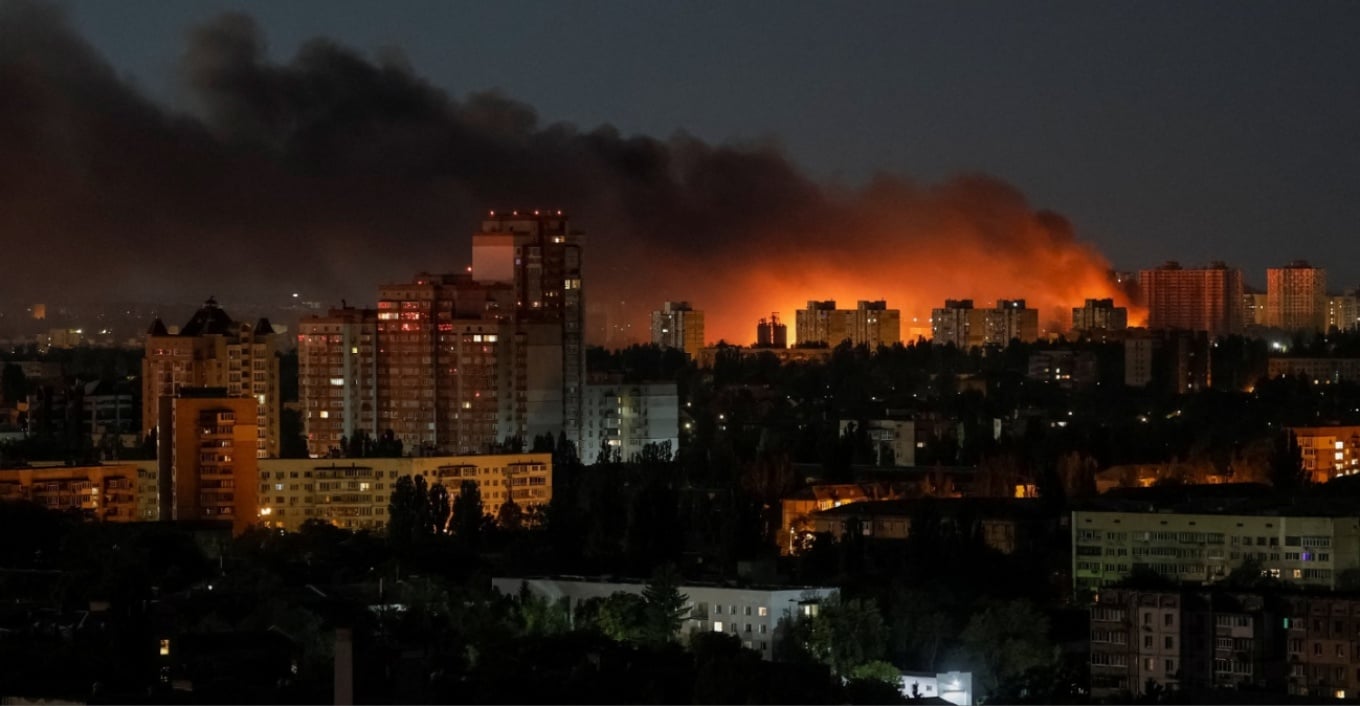 Sulm me raketa balistike në Kiev, raportohen të paktën 2 viktima dhe goditje në energji