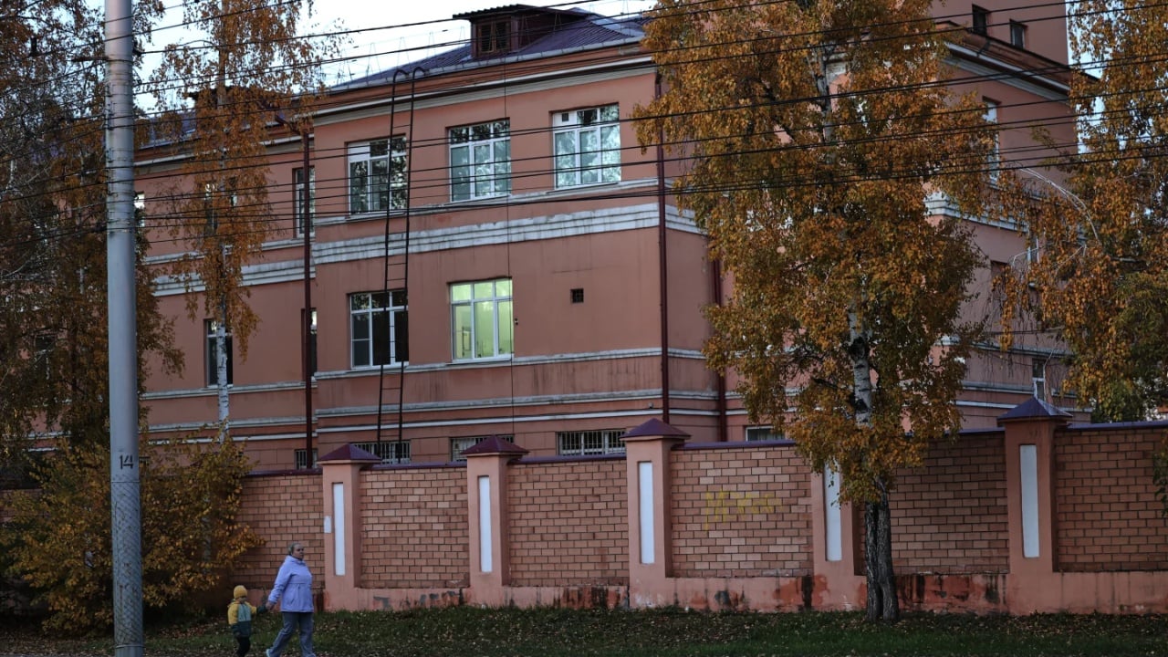 Vdekja në laboratorin e murtajës, SHBA kërkon sqarime nga Rusia; Trump paralajmëron telefonatë me Putinin