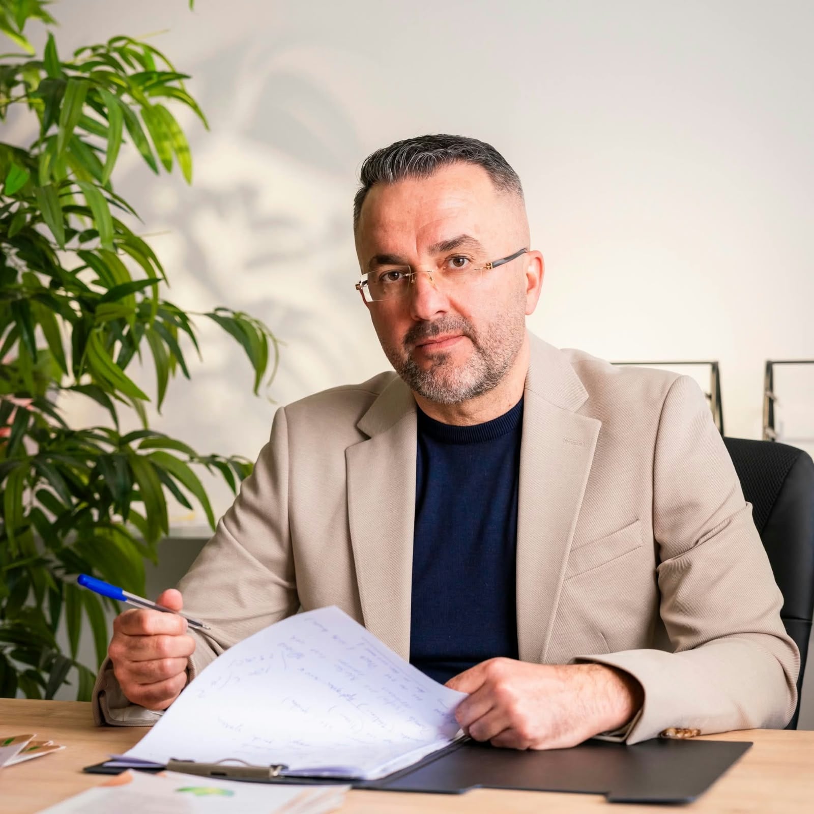 Artan Luku rrëzon aludimet për votë me PS: Kundër reformës territoriale