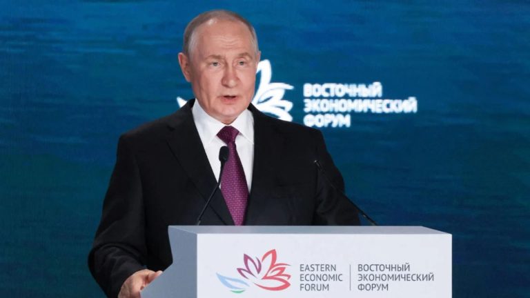 Putini rrit me 60 miliardë buxhetin ushtarak, Rusia thellon kursin e luftës në Ukrainë