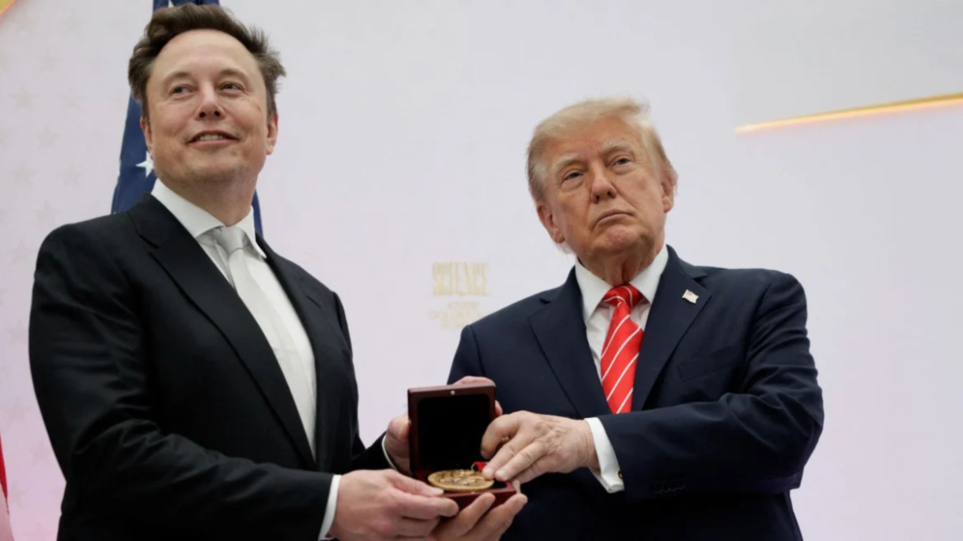 Trump dekoron Elon Musk me medaljen më të lartë teknologjike, nderohen edhe emra të tjerë të Silicon Valley