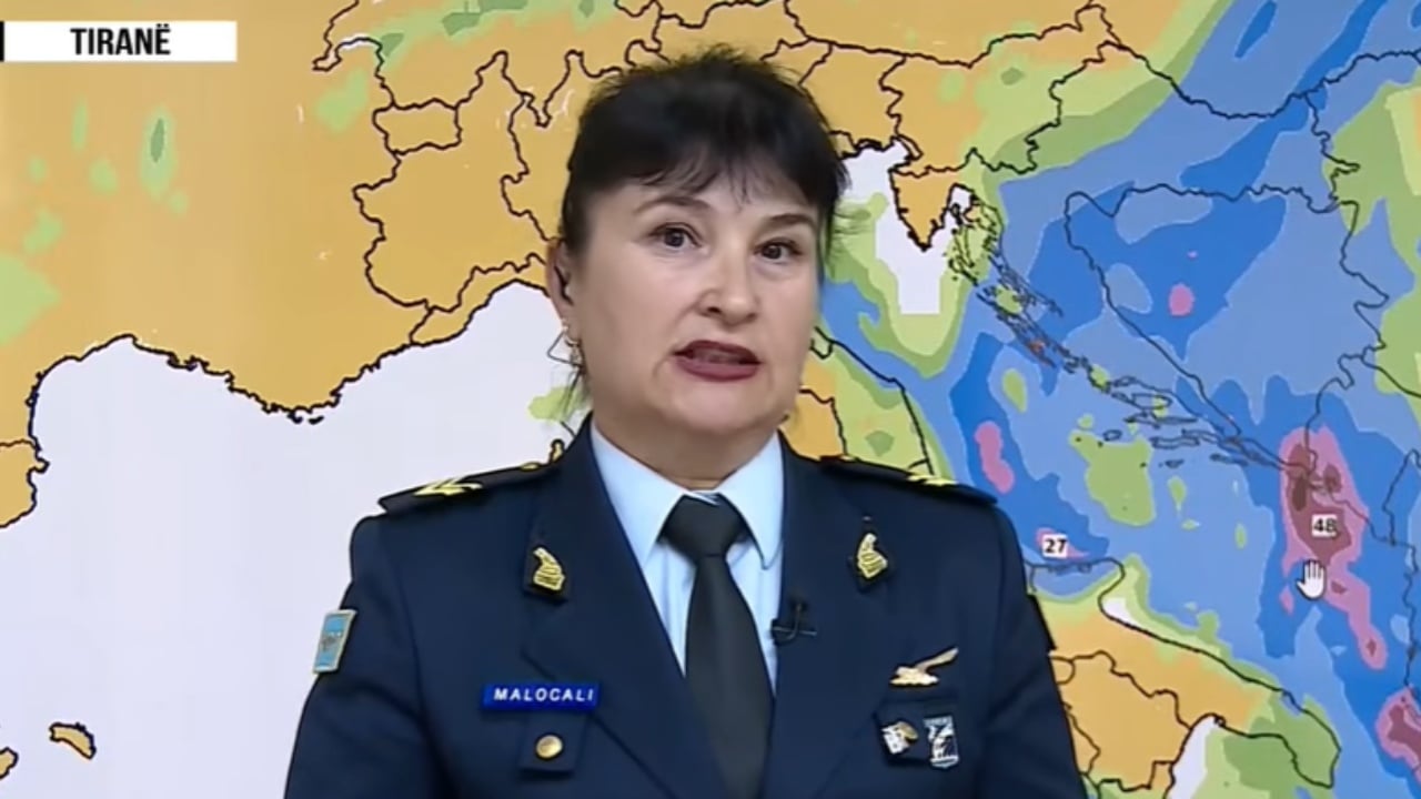 Mot i paqëndrueshëm në fundjavë, parashikohen shtrëngata, breshër dhe rënie temperaturash