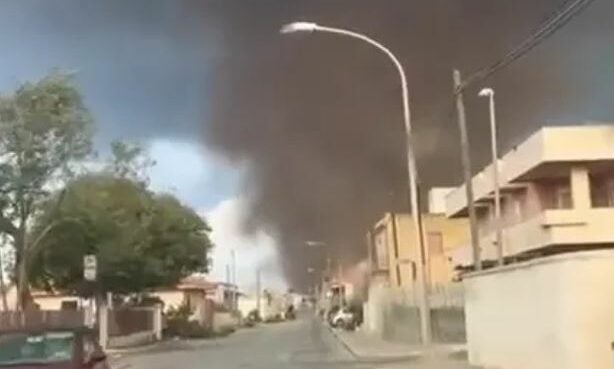 Tornado godet Siçilinë: makina të përmbysura, dy të plagosur rëndë dhe panik në shkollë