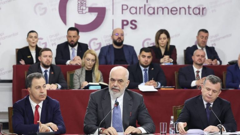 PS kërkon komision të ri për reformën territoriale, pas hartës me 46 bashki
