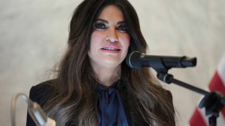 Shtëpia e Bardhë i kërkon dorëheqjen ambasadores në Greqi, Kimberly Guilfoyle